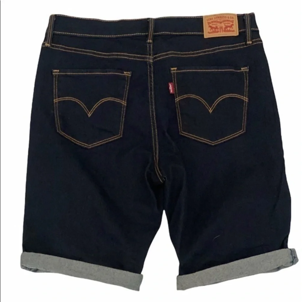 Levi Denim Shorts size 30 - Picture 3 of 9